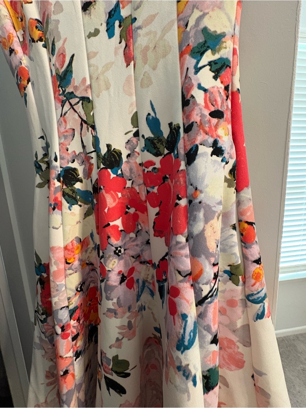Just...Taylor White Floral V-Neck Midi Dress with Pink and Red Accents - Picture 3 of 6